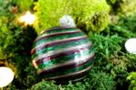 Palla di Natale Verde/Rosso/Oro - immagine 2